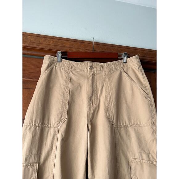 NWT Abercrombie & Fitch Relaxed Cargo Pants High Rise Straight Pockets Tan SZ 32 - Picture 4 of 13